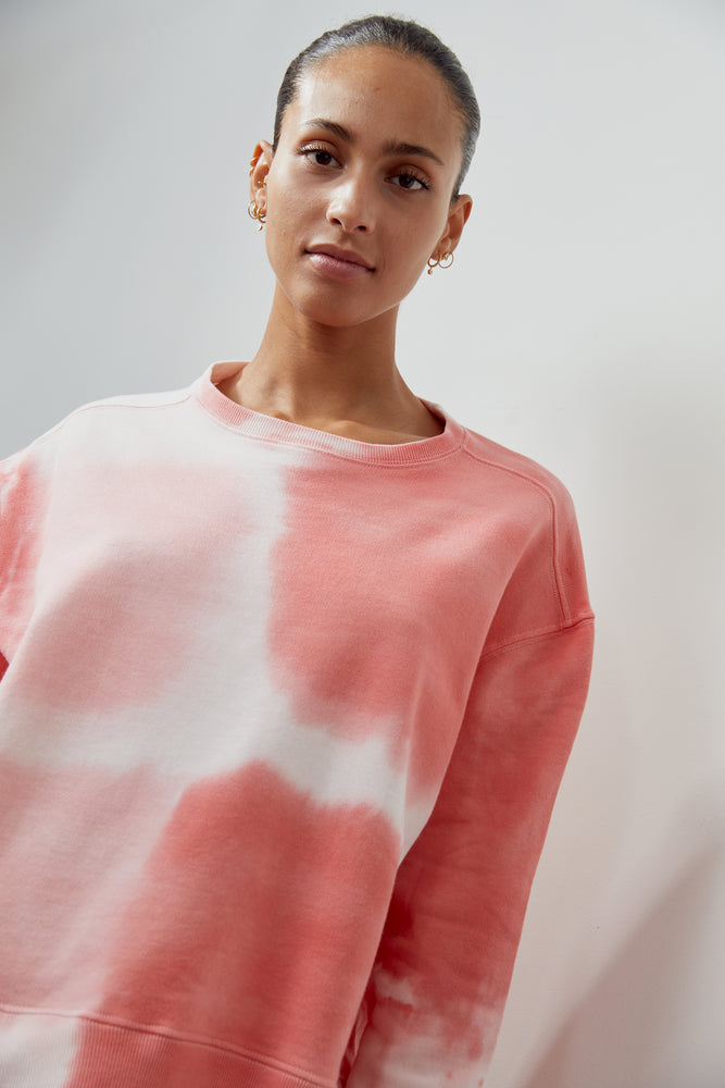 
            
                Load image into Gallery viewer, The Elvie Kiss Red Tie dye Sweat
            
        